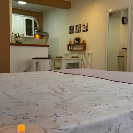 Post - Sajam Апартаменты